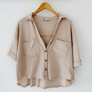 Khaki safari-style women’s top from Zara